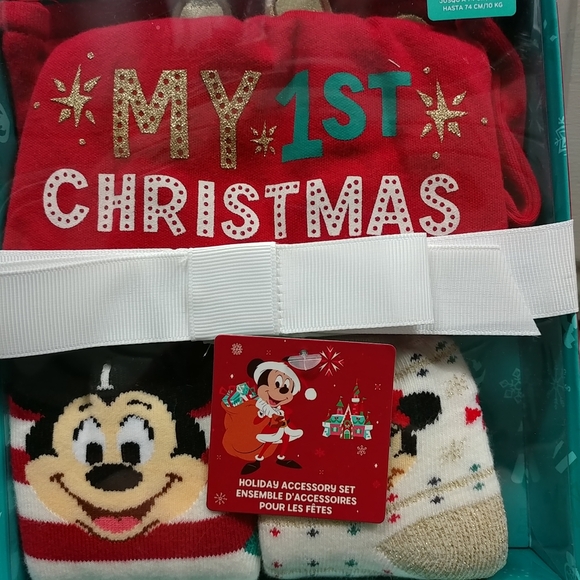 Mickey Mouse & Friends My 1st Christmas Beanie Set 6-12M Baby Hat Socks Diaper - Picture 7 of 11
